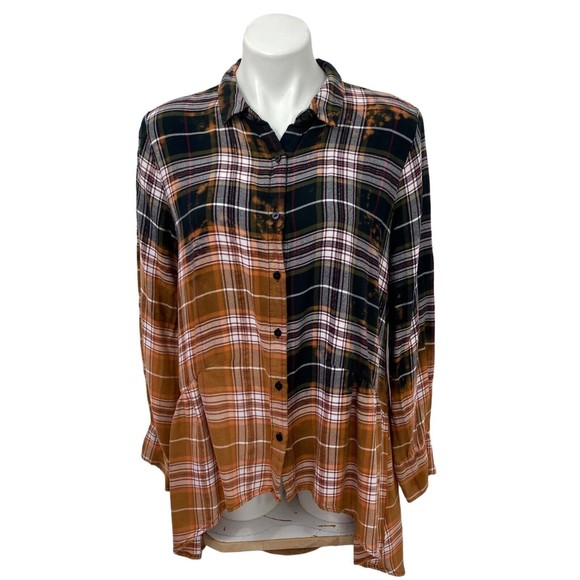 Peace & Pearls Womens Plaid Button Up Sz Large Upcycled Bleach Ombre Stencil - Picture 11 of 12